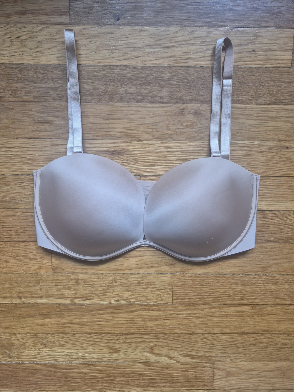Victoria Secret Nude Strapless Bra with Removable Straps Size 36DDD